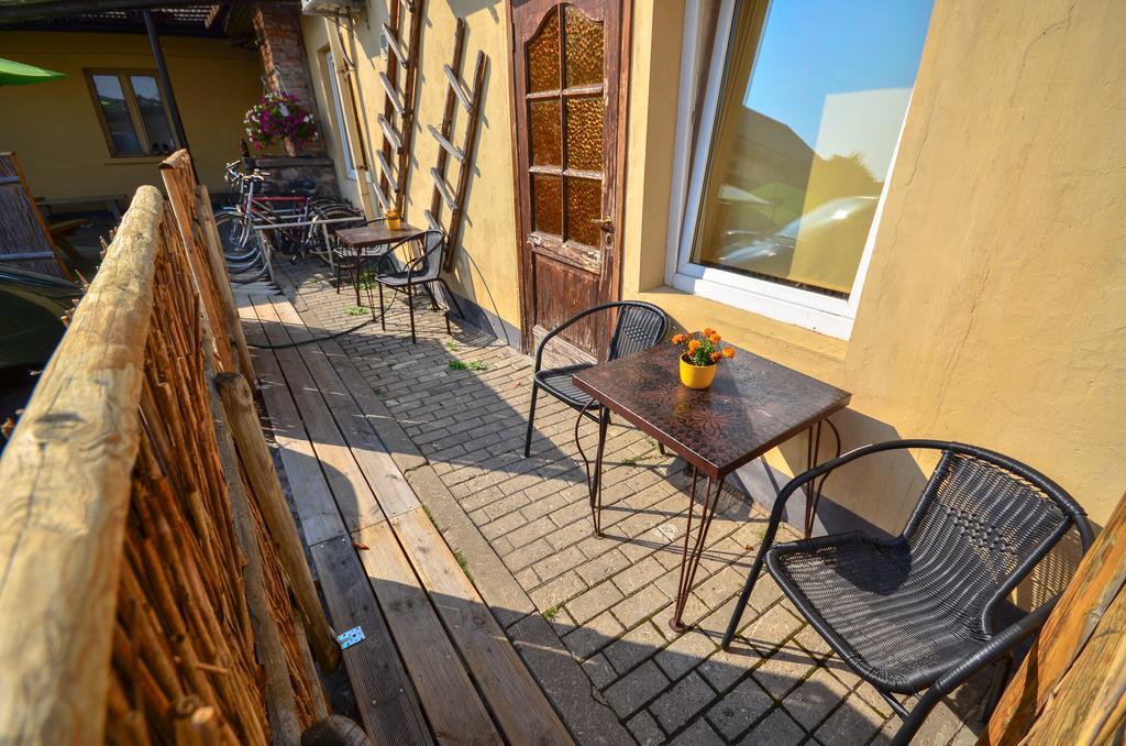 Hotel Veldzes Nams Ventspils Exterior foto